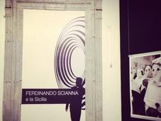 Ferdinando Scianna, solo moda: “Sicilia- porta porta”