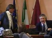 Ostia: Rissa diretta XIII municipio VIDEO