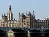 Westminster affondano tamigi
