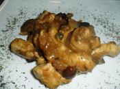 Ricette dietetiche: straccetti tacchino funghi erbette mediterranee