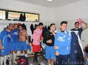 Festeggiamenti nello spogliatoio vito positano...