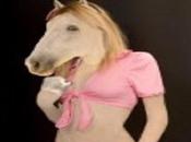 Veterinario fatto sesso paziente purosangue?