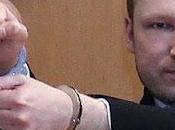 Oslo:Breivik,il killer della strage Utoya, rimarrà carcere fino all'inizio processo