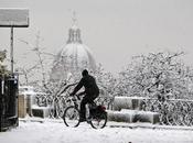 Roma: Allerta Neve, obbligo catene bordo