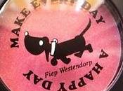 Acquisti Amsterdam: Ombretto Terra "Make every happy day"