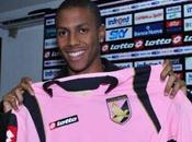 Hernandez, conquista folla