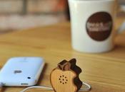 Mini speaker legno device Apple