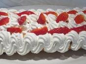 Oggi sembra primavera allora prepariamo Tronchetto panna fragole!!!!