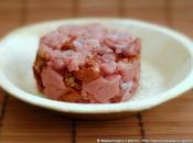 carne cruda: tartare vitello pomodori ciliegini semi secchi ananas