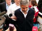George Clooney arrestato durante protesta contro violenze Sudan. video