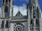 Francia: Fantasmi nelle Cattedrali