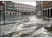 Venezia continua sprofondare