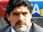 Maradona: tasse sempre…”